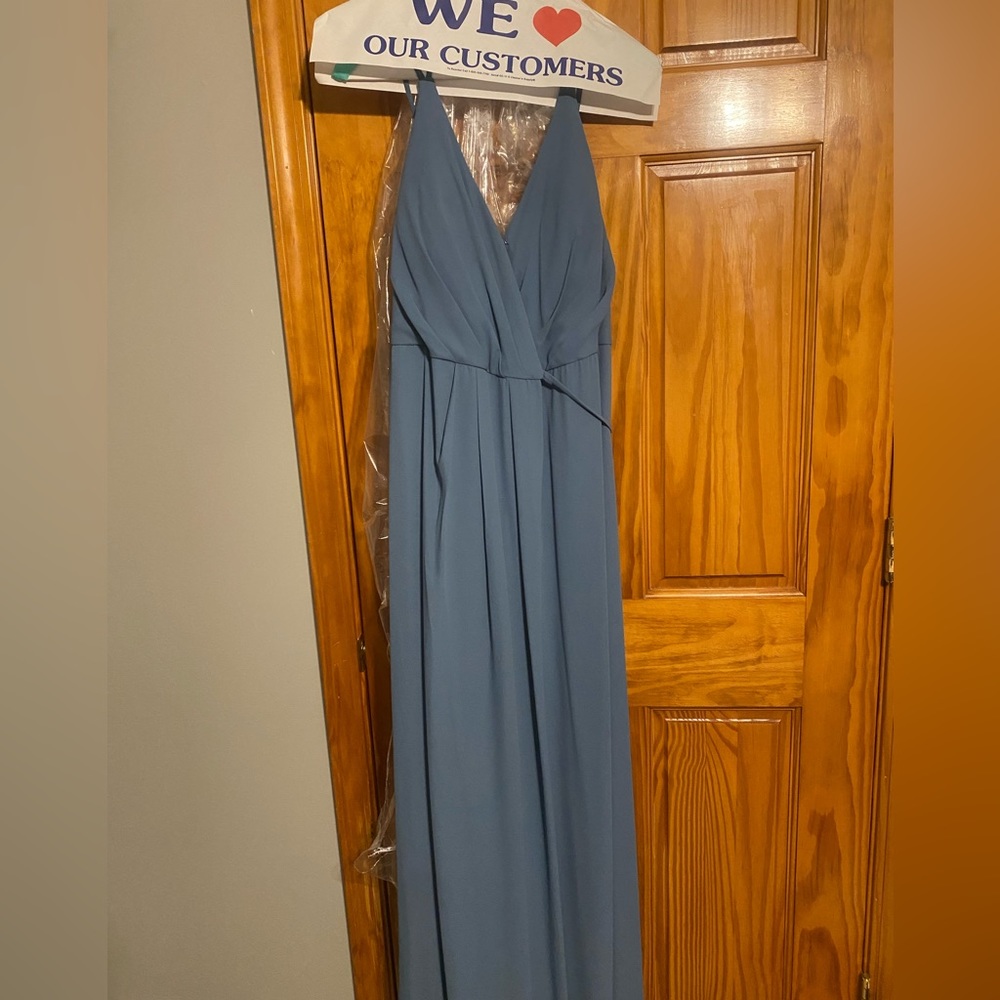 Never worn David’s bridal bridesmaid dress!